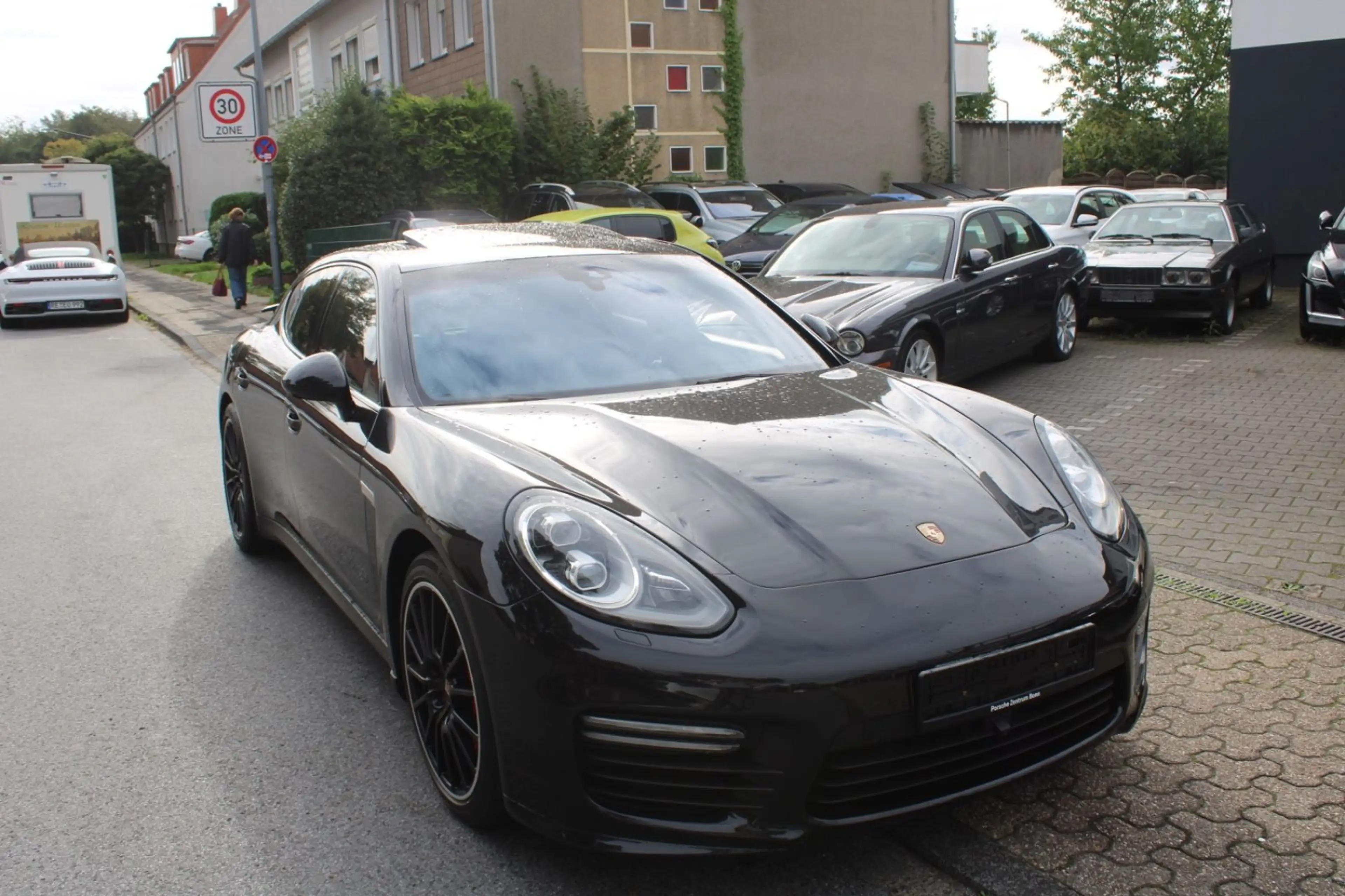 Porsche Panamera GTS 4.8L*FACELIFT*ESSD*MAX VOLL*TOP! — photo 3