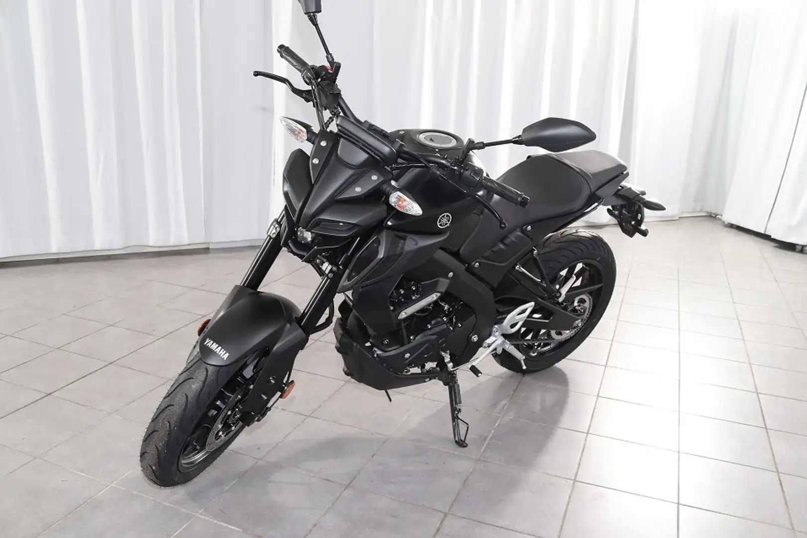 Yamaha MT-125 ABS 2023 Führerscheinaktion !! Fekete - 1