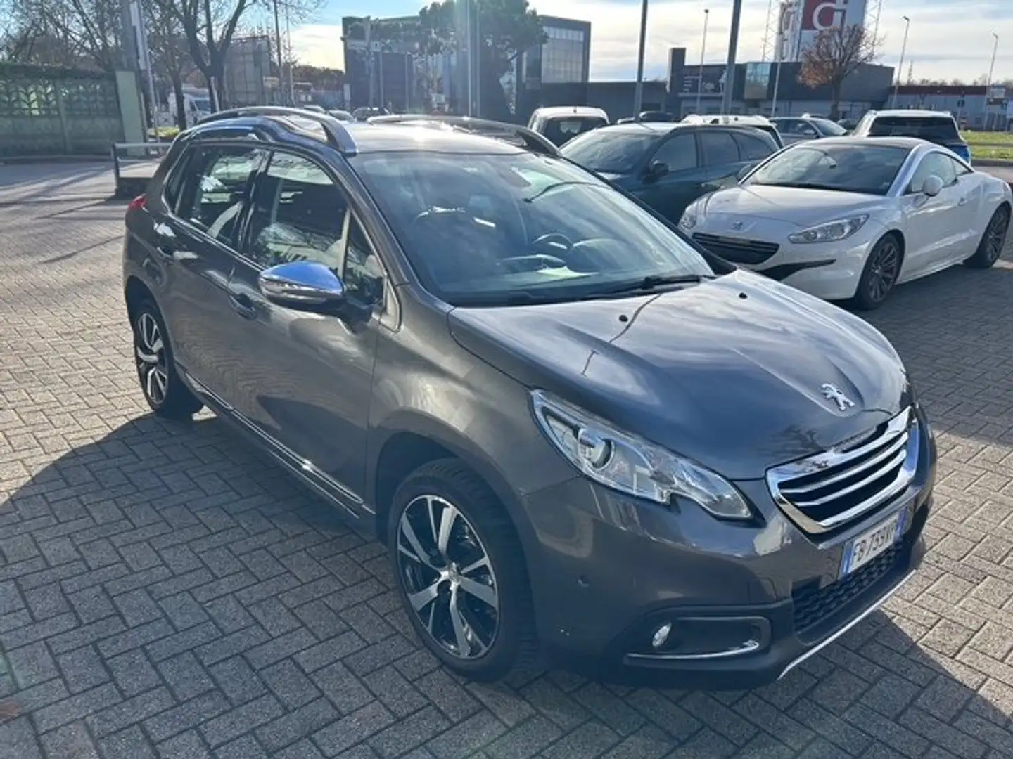 Peugeot 2008 2008 1.6 bluehdi Allure 100cv Gris - 1