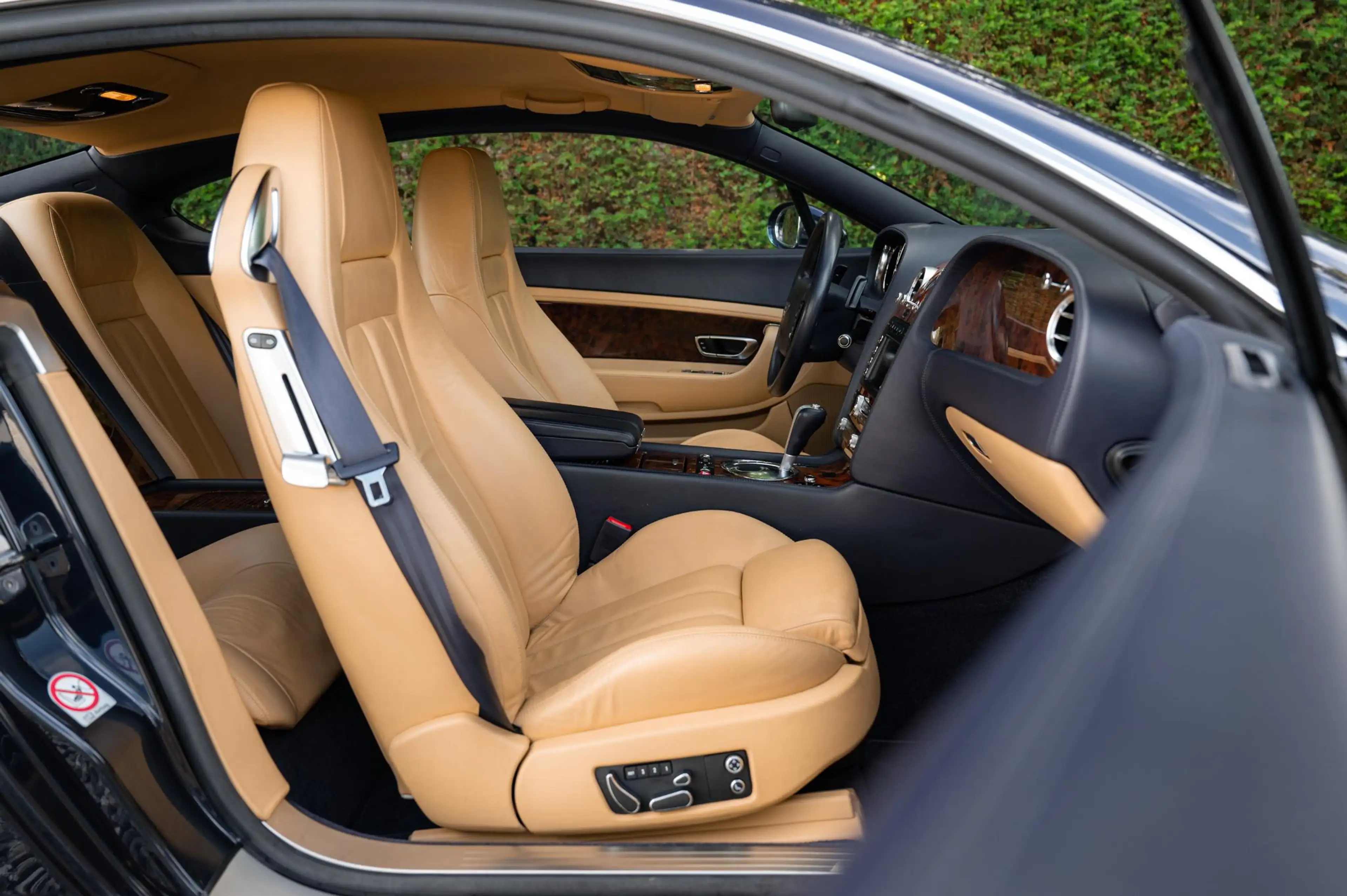 Bentley Continental GT 6.0 W12 560pk | NL auto — photo 9