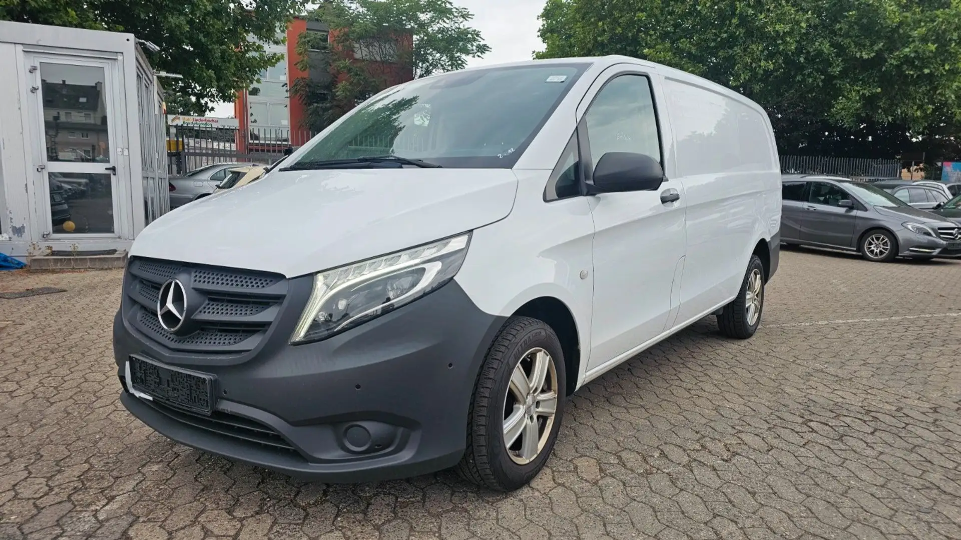 Mercedes-Benz Vito 114 CDI SELECT RWD lang*Automatik*MwSt.*1.Ha Wit - 1