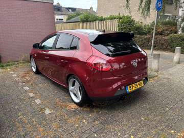 1.4 T-JET 16V Sport