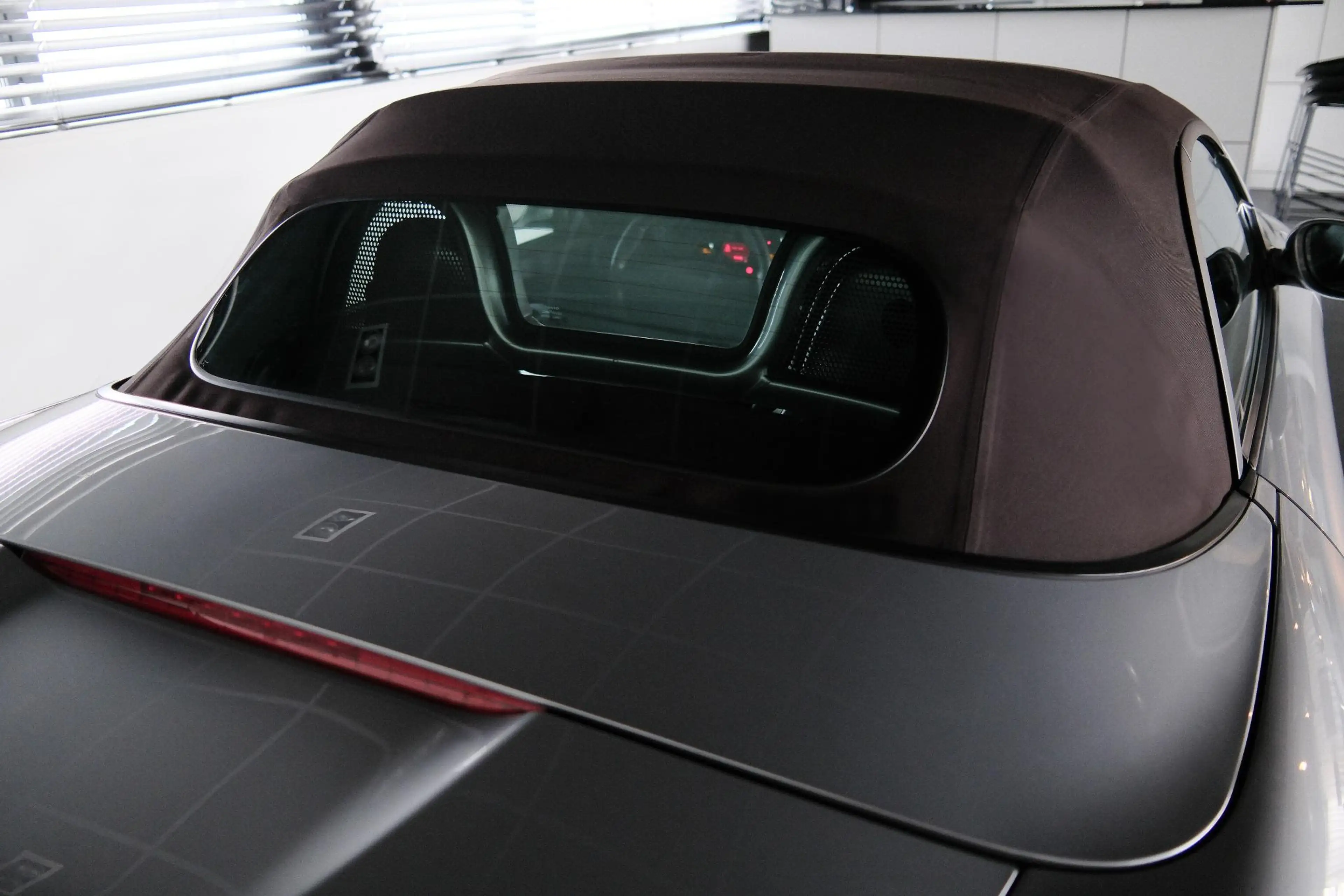Porsche Boxster S 3.2 50 Jahre Tiptr. — photo 9