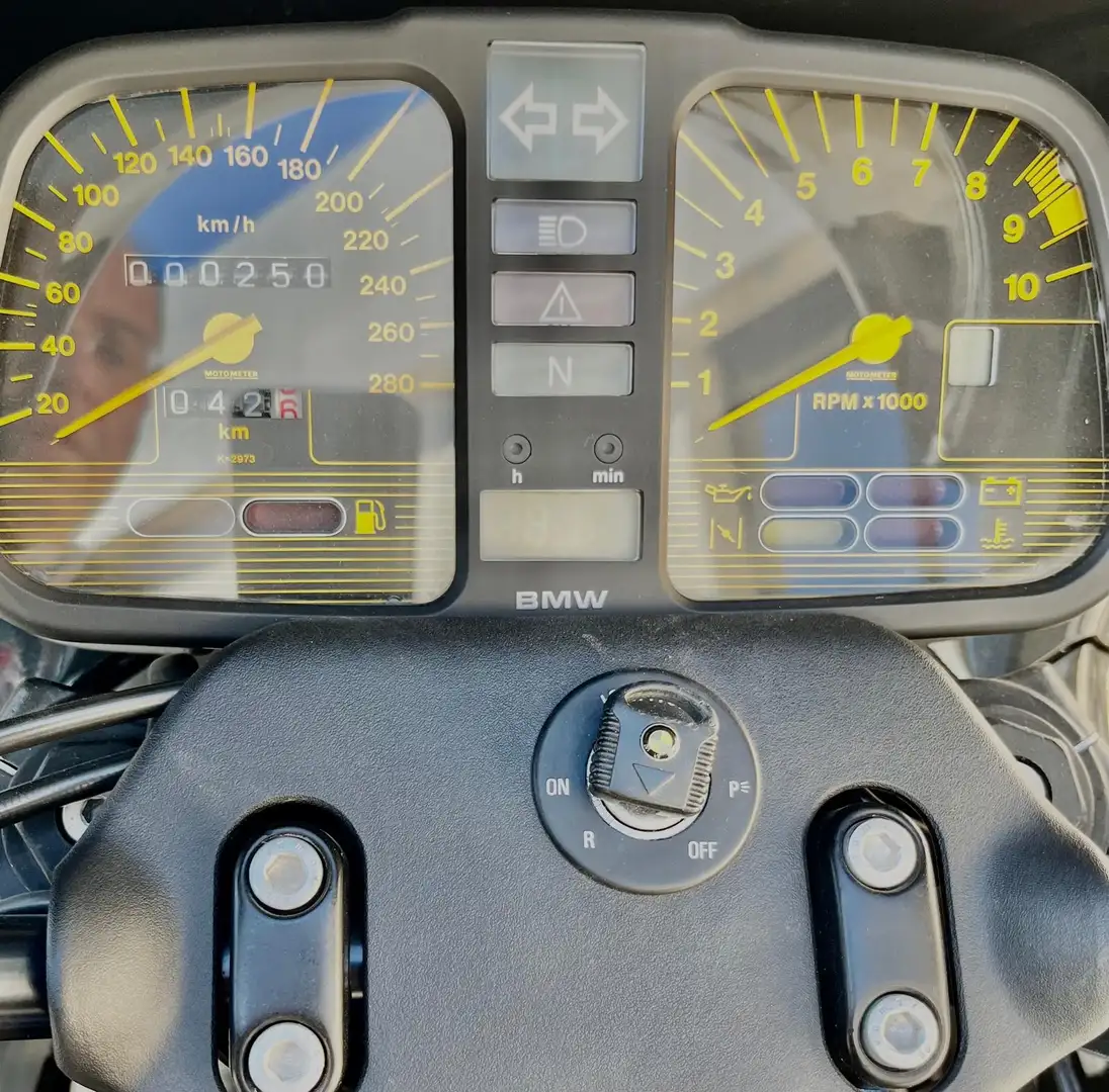 BMW K 1 Black Edition - 2