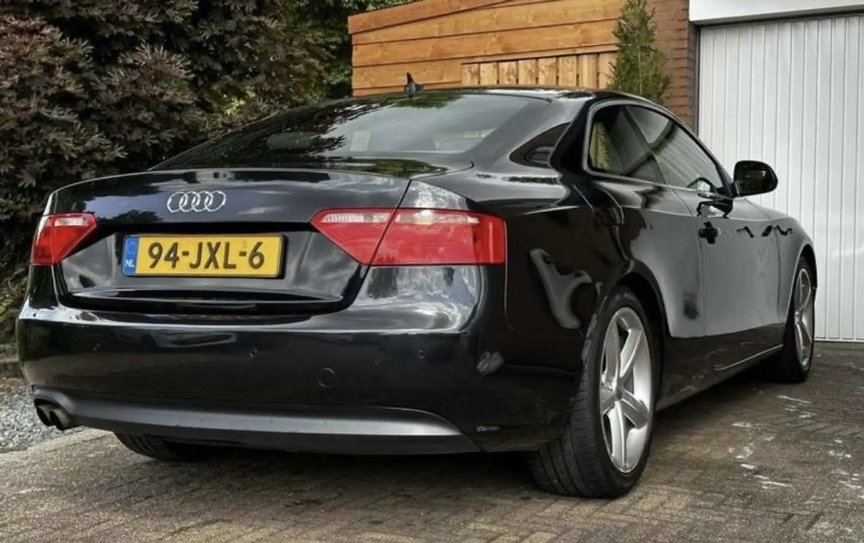 Audi A5 1.8 TFSI Pro Line Zwart - 2