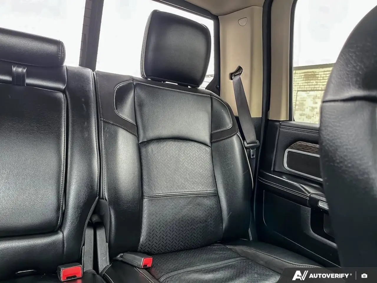 RAM 2500 снимка RAM 2500