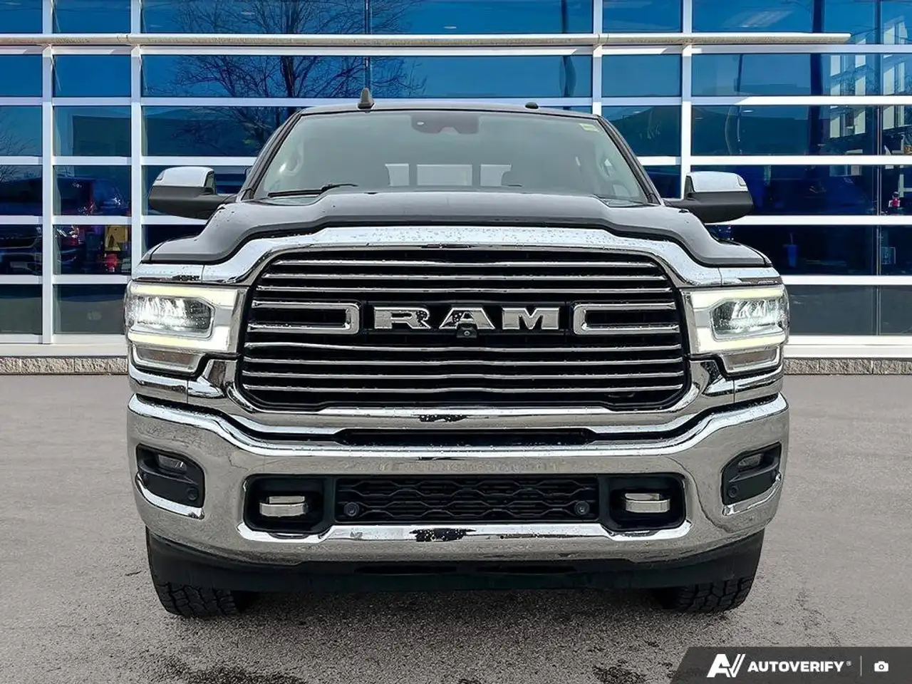 RAM 2500 снимка RAM 2500