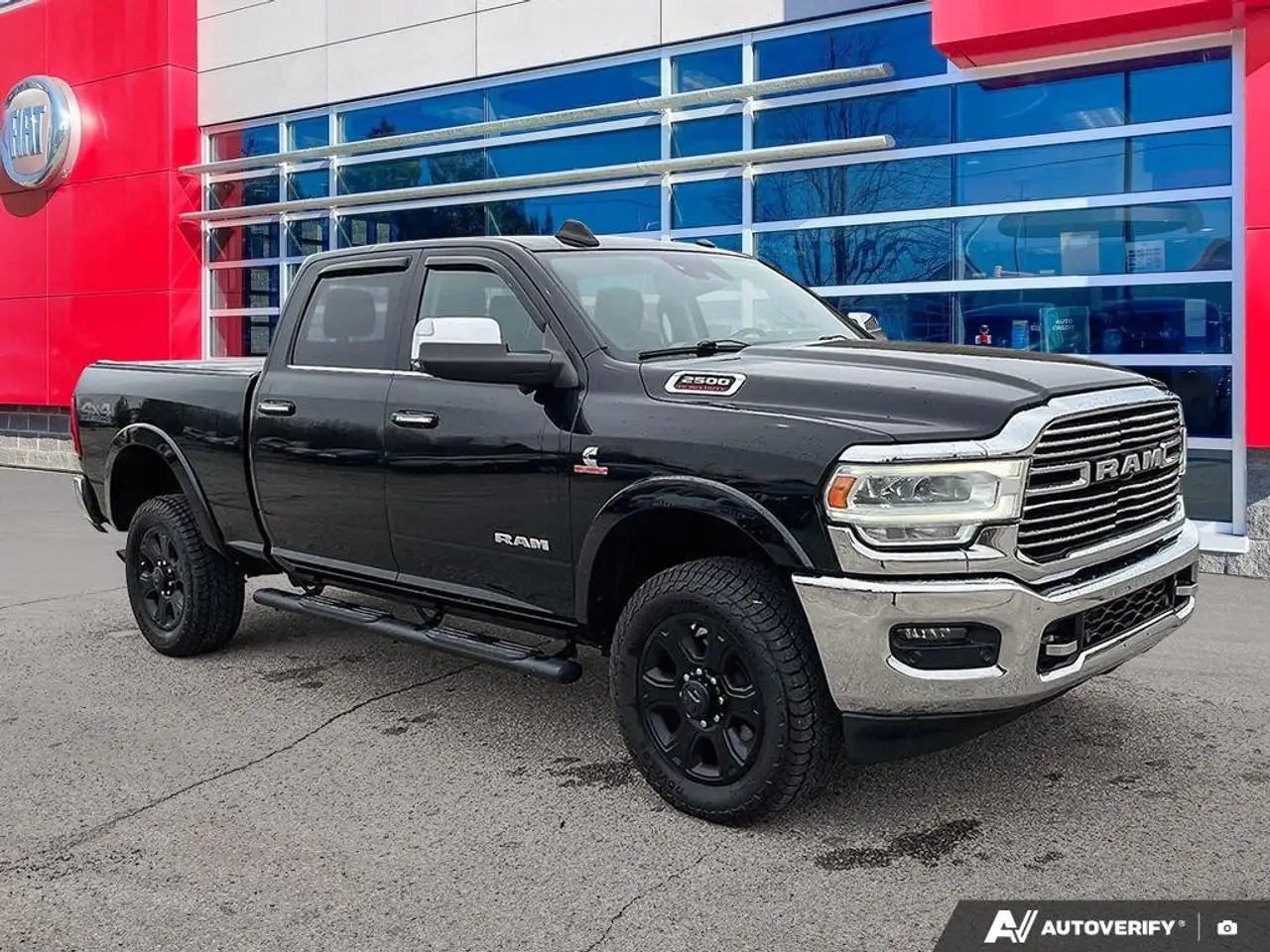 RAM 2500 снимка RAM 2500