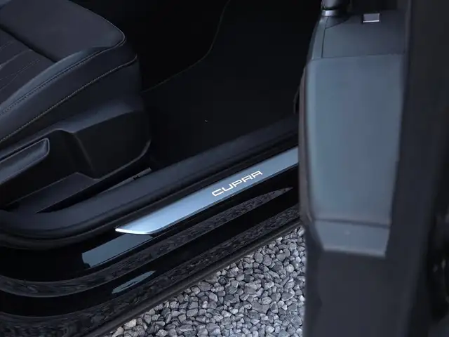 Cupra Formentor view 9