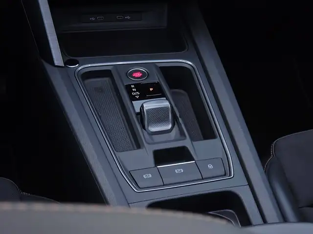 Cupra Formentor view 21