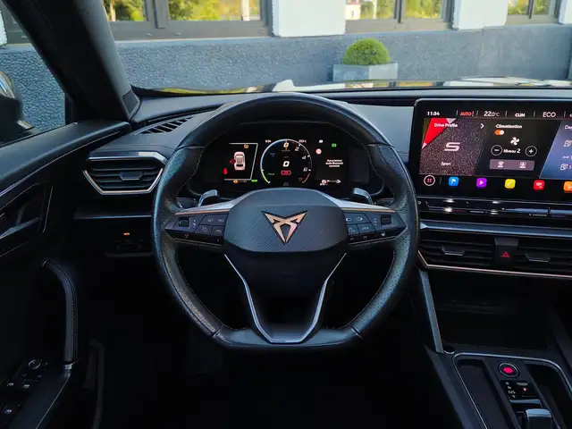 Cupra Formentor view 15