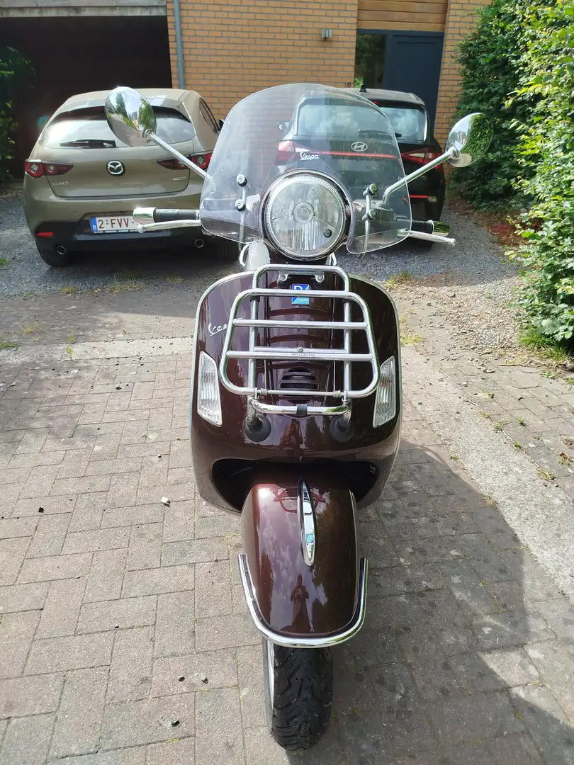 Vespa GTS 300 Touring Коричневий - 1