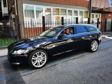 XF Sportbrake 2.0 D - 180 ch BVA AWD Business Prestige