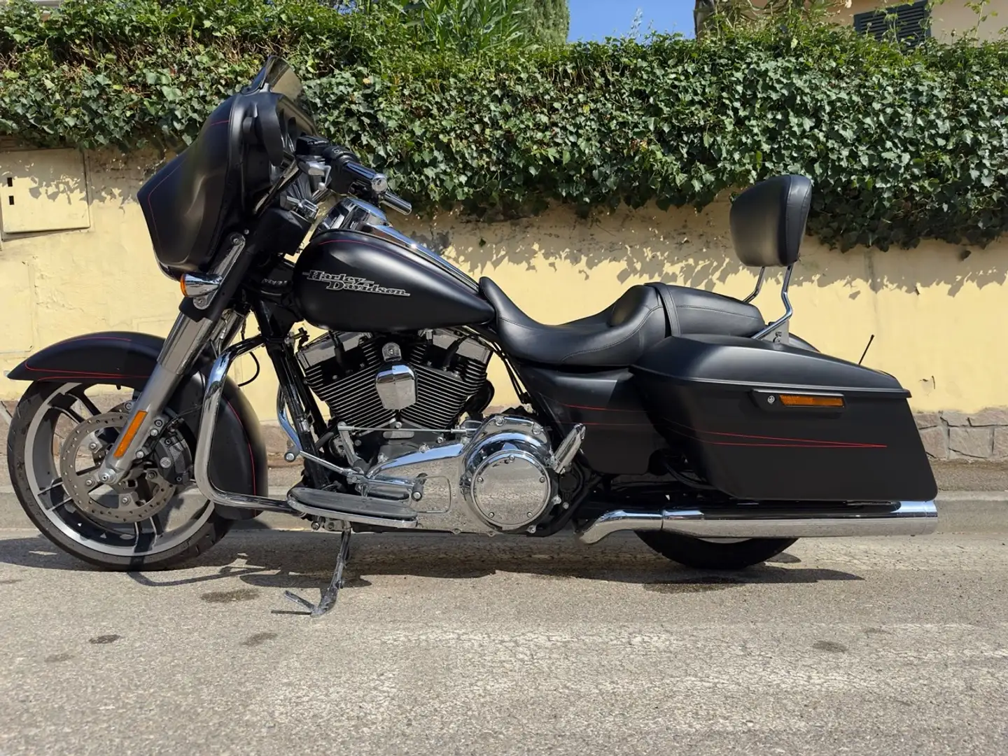Harley-Davidson Street Glide Special Negru - 2