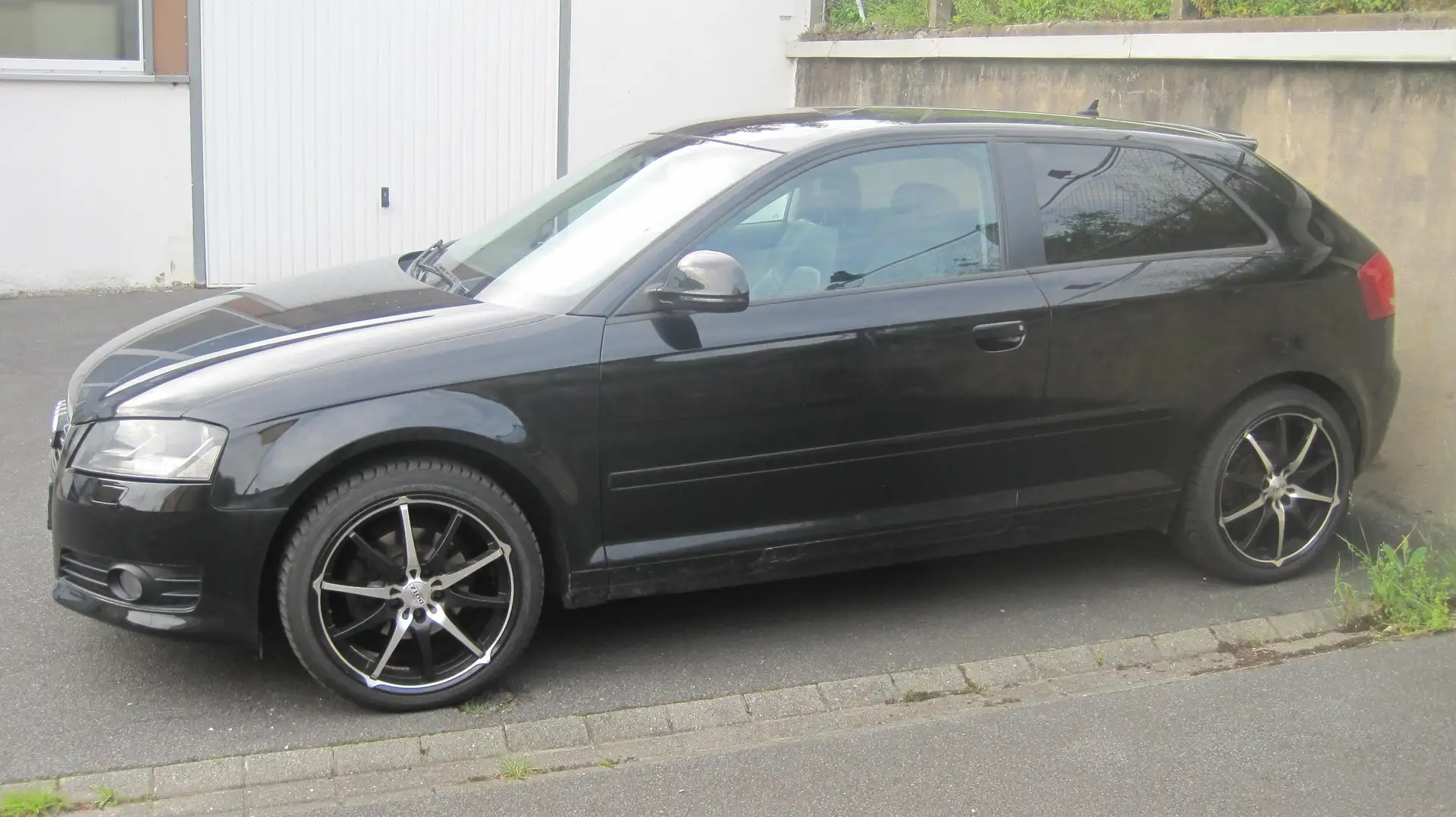 Audi A3 2.0 TDI 4 Injektoren neu Leder viele Neuteile Negru - 2