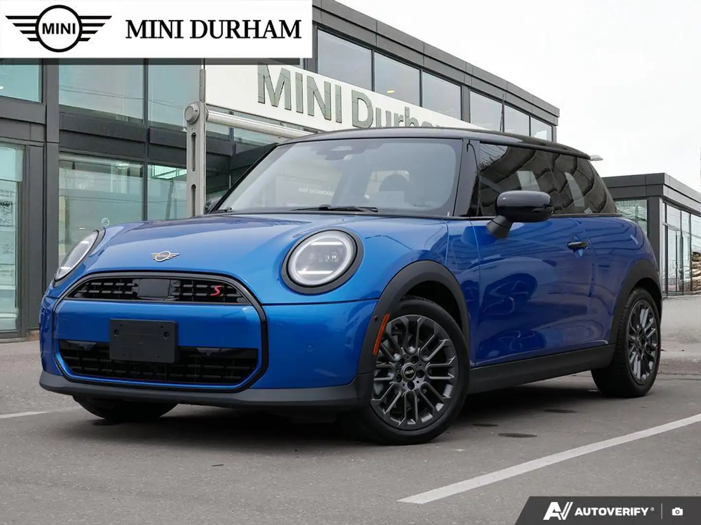 2025 MINI 3 Door | $ 35,995 | 11,761 km | Gasoline Hatchback for