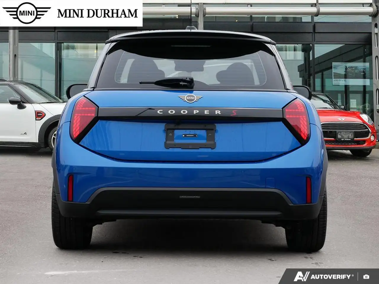 MINI 3 Door снимка MINI 3 Door
