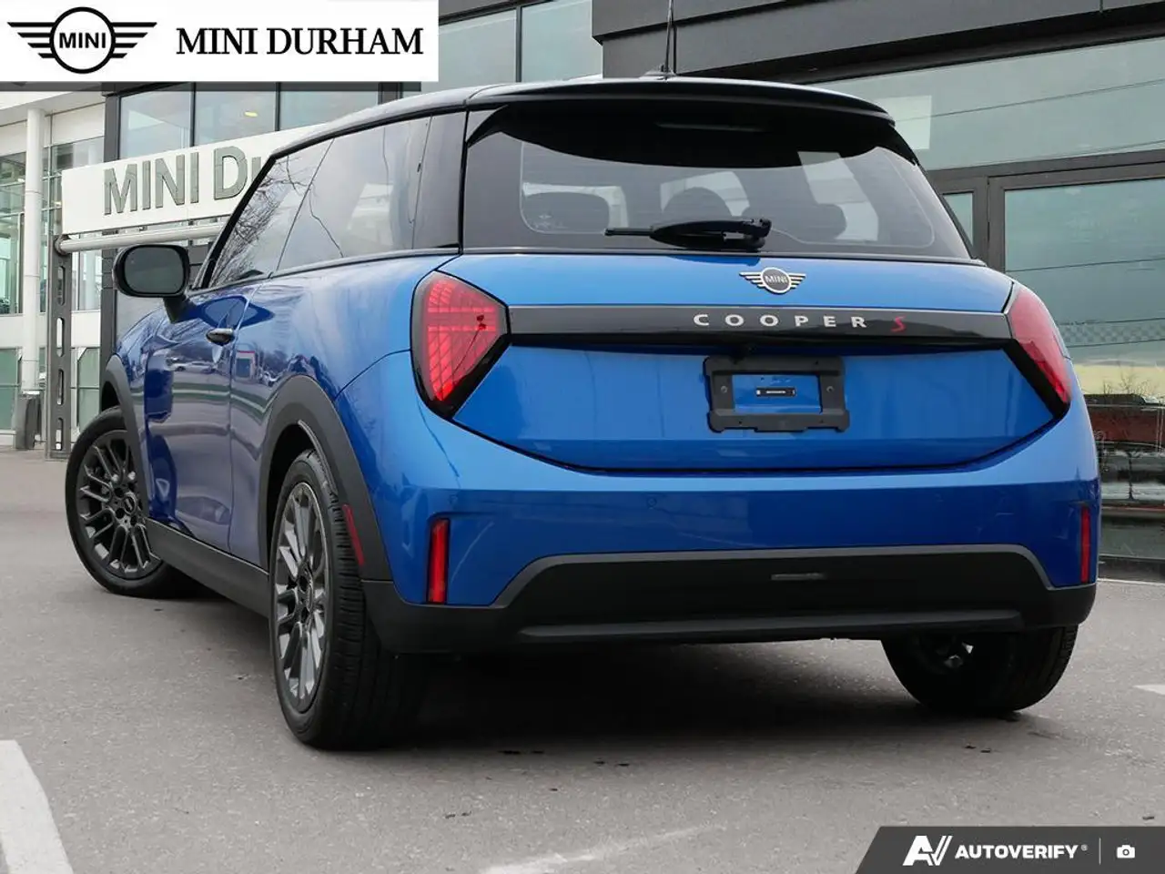 MINI 3 Door снимка MINI 3 Door