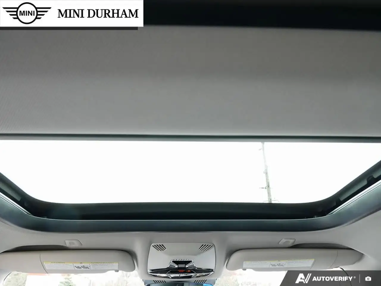 MINI 3 Door снимка MINI 3 Door