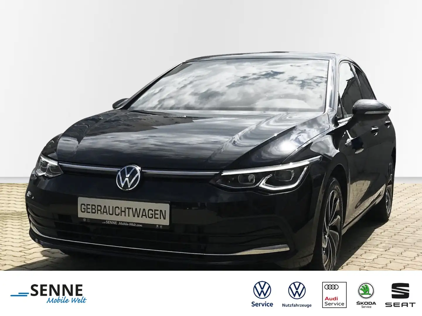 Volkswagen Golf VIII 1.5 DSG Style eTSI, LED, Kamera, Navi, ACC Zwart - 1
