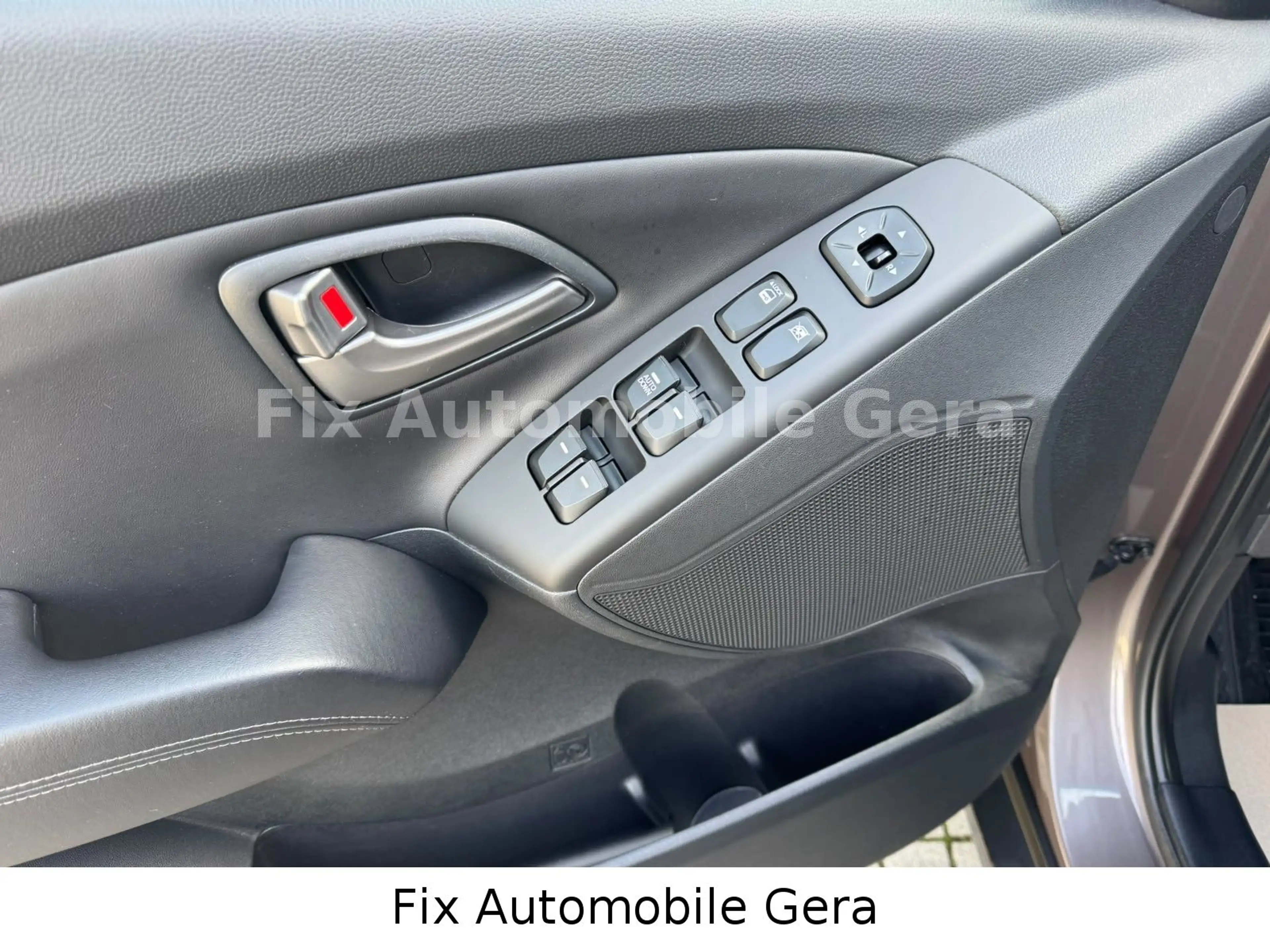Hyundai iX35 1.6 GDI 2WD*1.Hand*68Tkm*HU/AU8/28*Insp.Neu — photo 14