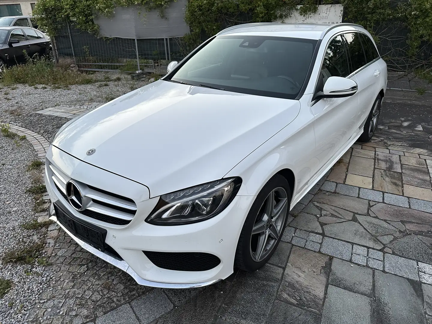 Mercedes-Benz C 220 d T AMG Line Aut.4-matic,!!! Allrad !!! Weiß - 1