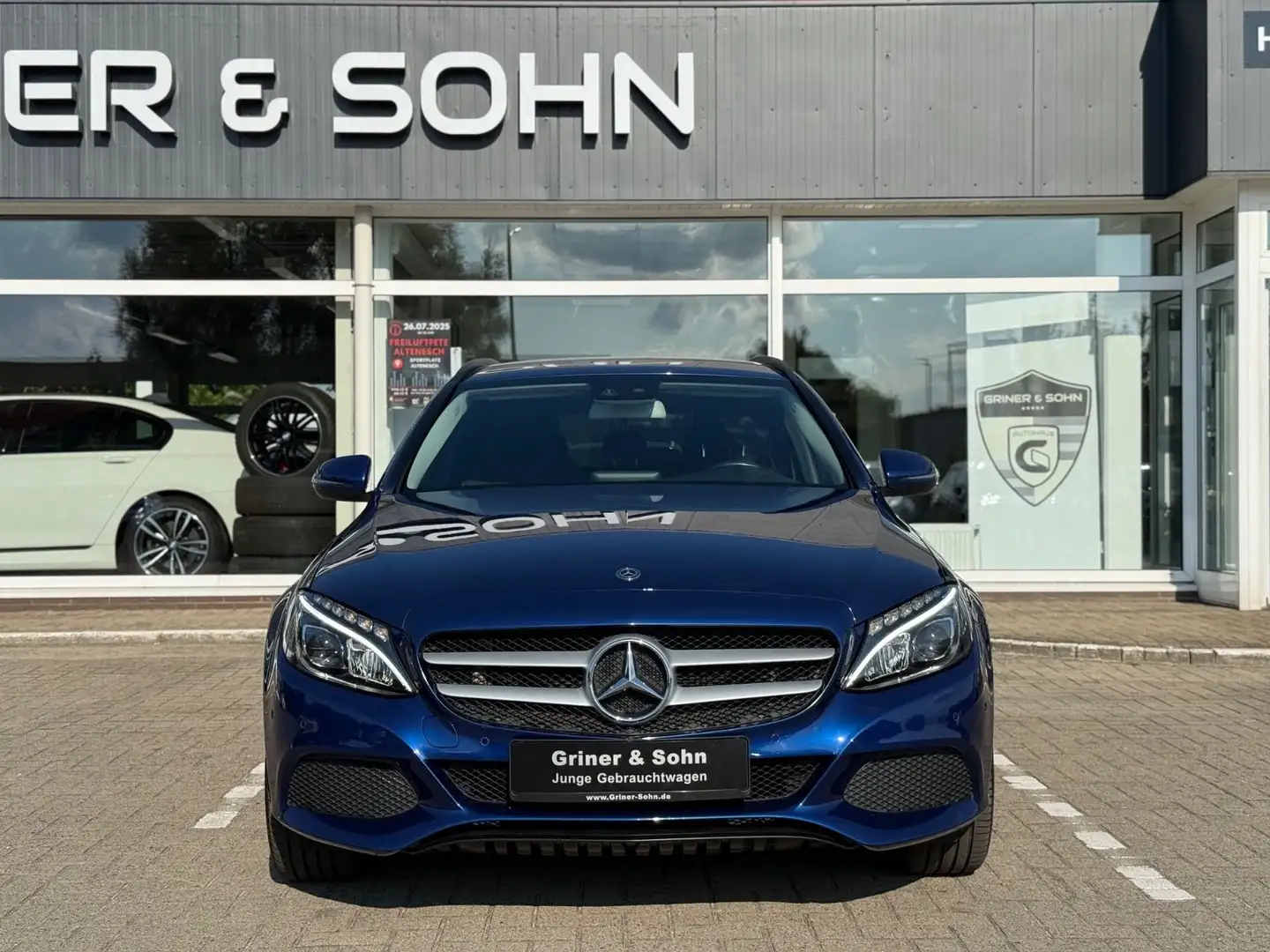 Mercedes-Benz C 220 d 9-G Tronic,LED-Licht,Elk-Heckklappe,3,49% Blue - 2