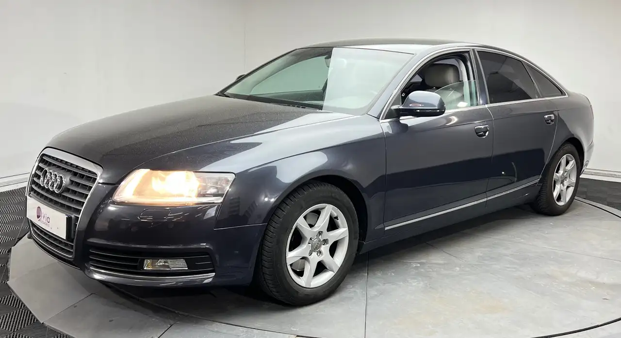 Audi A6 2.0 TDI e DPF 136 Ambiente - ATTELAGE