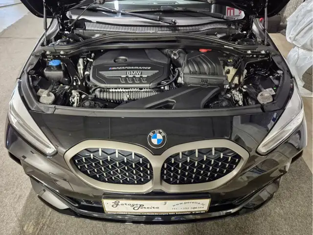 BMW 1 Series view 13