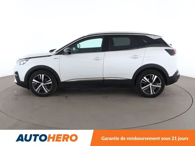Peugeot 3008 view 3