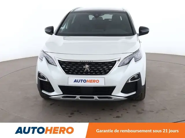 Peugeot 3008 view 9
