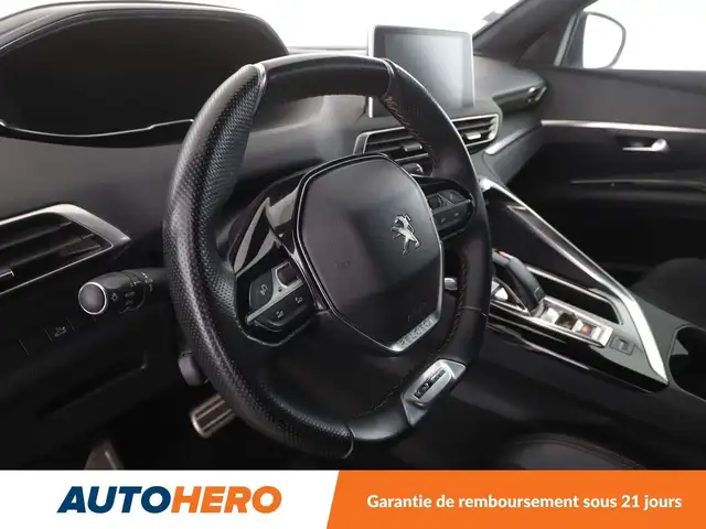 Peugeot 3008 view 11