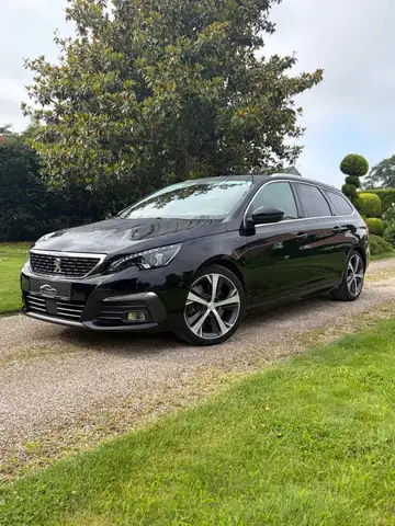 Peugeot 308 SW GT Alcantara Pano Assistenten LED AHK