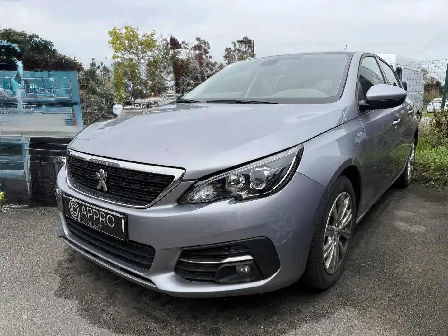 Peugeot 308 1.5 BlueHDi S\u0026S - 100 II BERLINE Style PHASE 2 Gris - 1