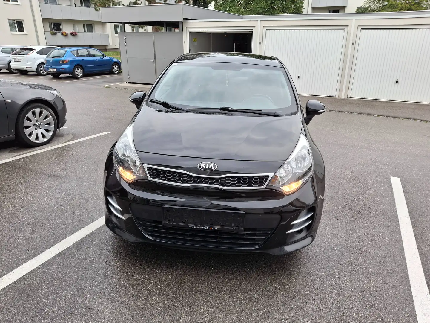 Kia Rio Rio 1,2 MPI Team Austria Edition Team Austria Edition Schwarz - 1
