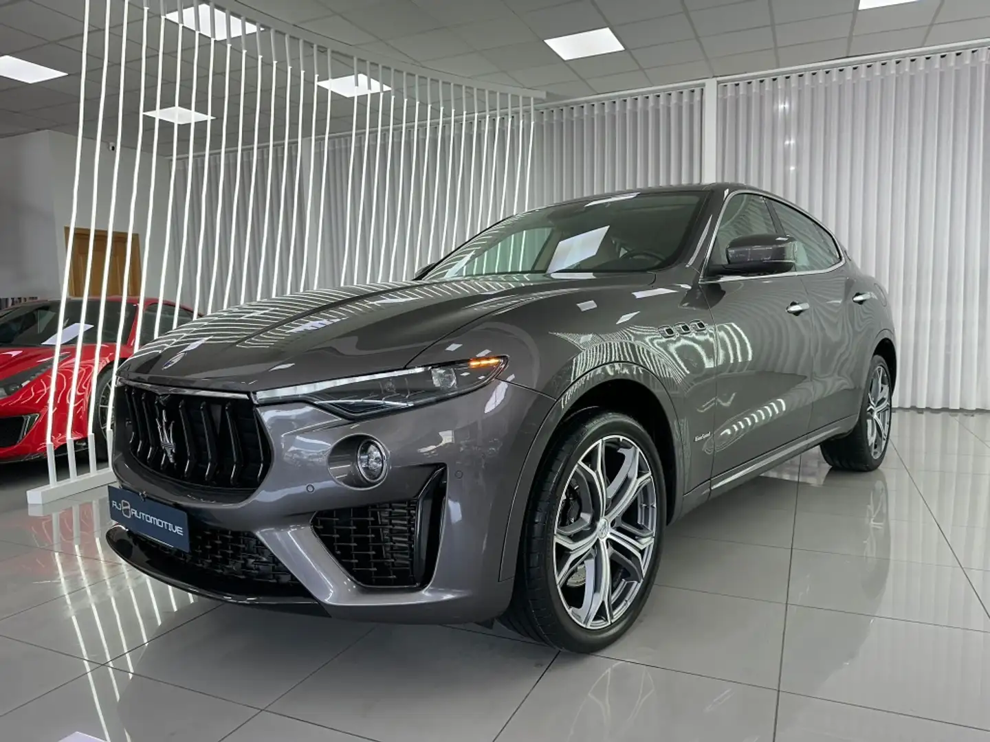 Maserati Levante 350 GranSport Aut. Gris - 1