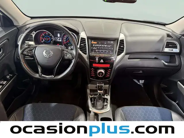 KGM Tivoli view 7