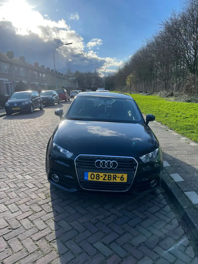 Audi A1 1.2 TFSI Connect Zwart - 1