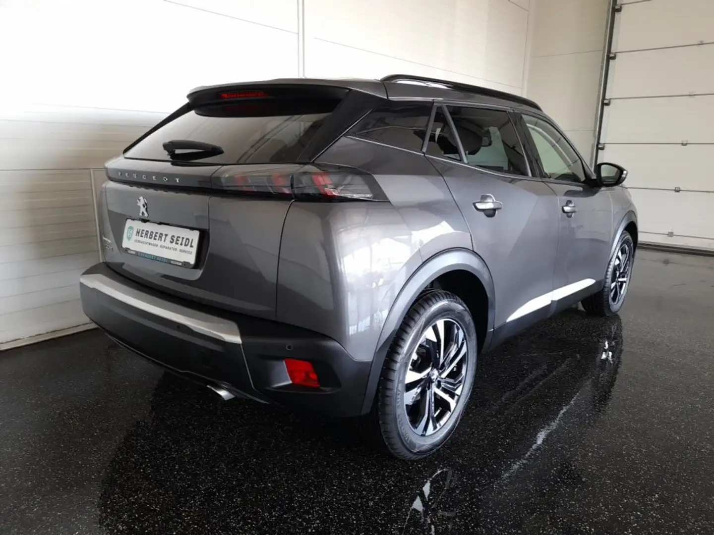 Peugeot 2008 ALLURE Blue HDI 130 Aut Grau - 2