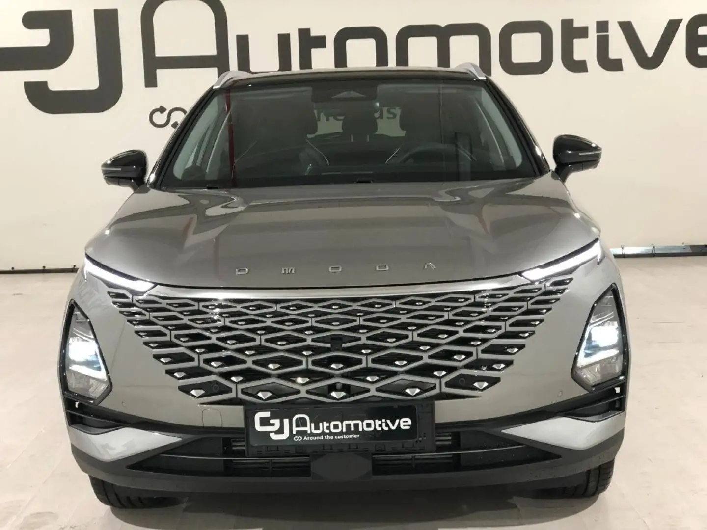 Omoda 5 MY2 - Premium 1.6 TGDI 108kW (14cv) Grau - 2