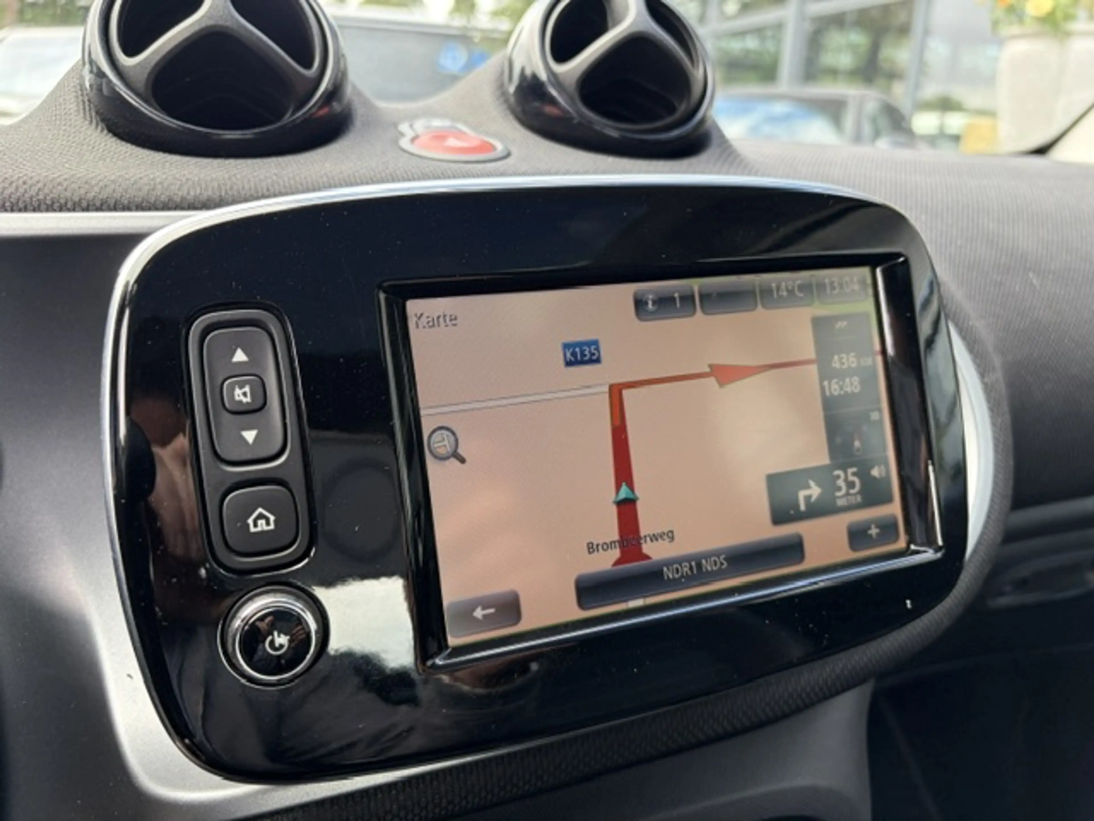 smart forTwo coupe — photo 8