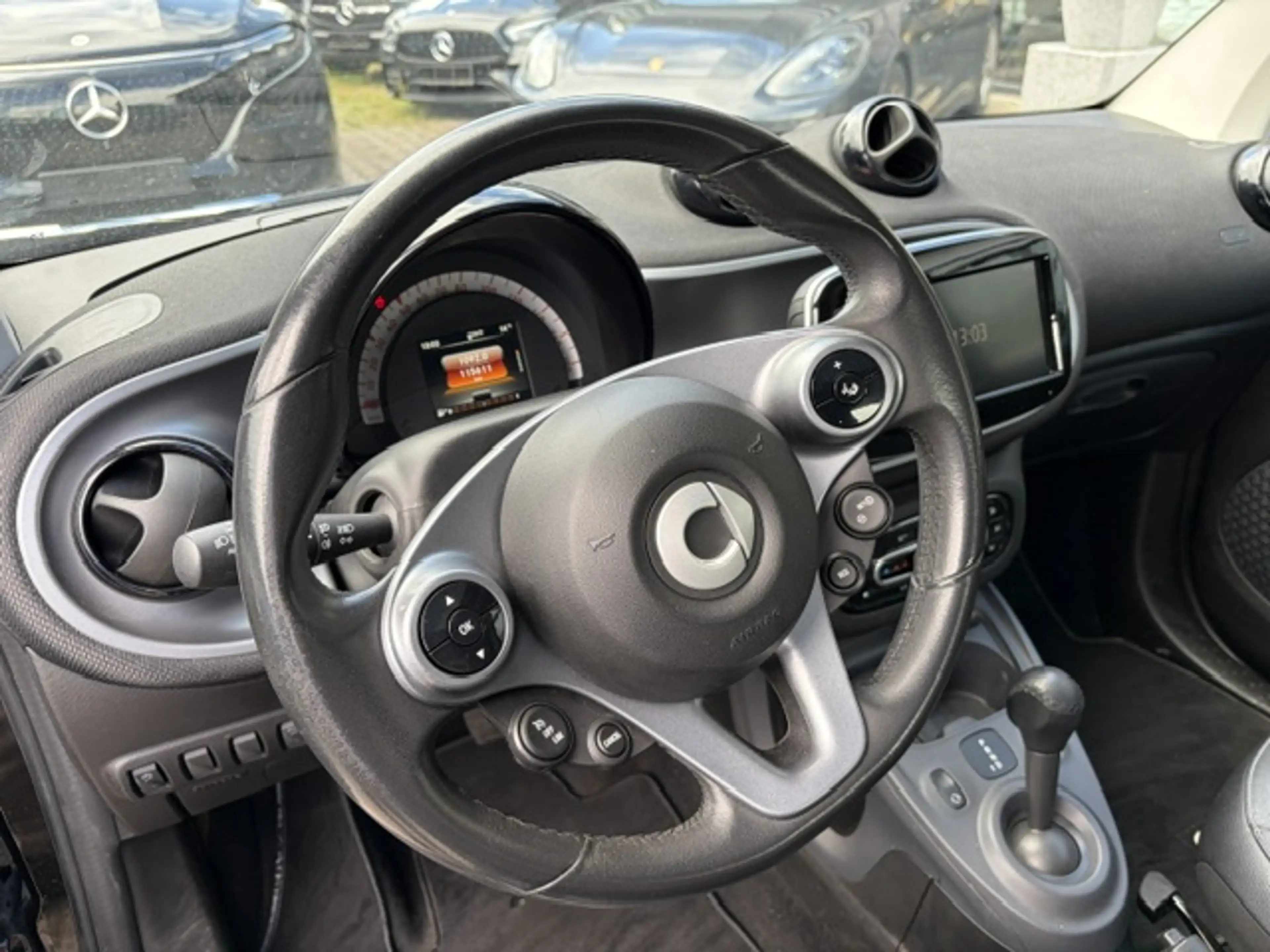 smart forTwo coupe — photo 7
