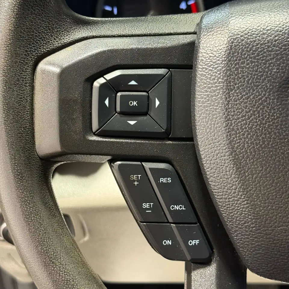 Ford F 350 снимка Ford F 350