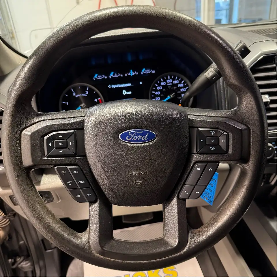 Ford F 350 снимка Ford F 350