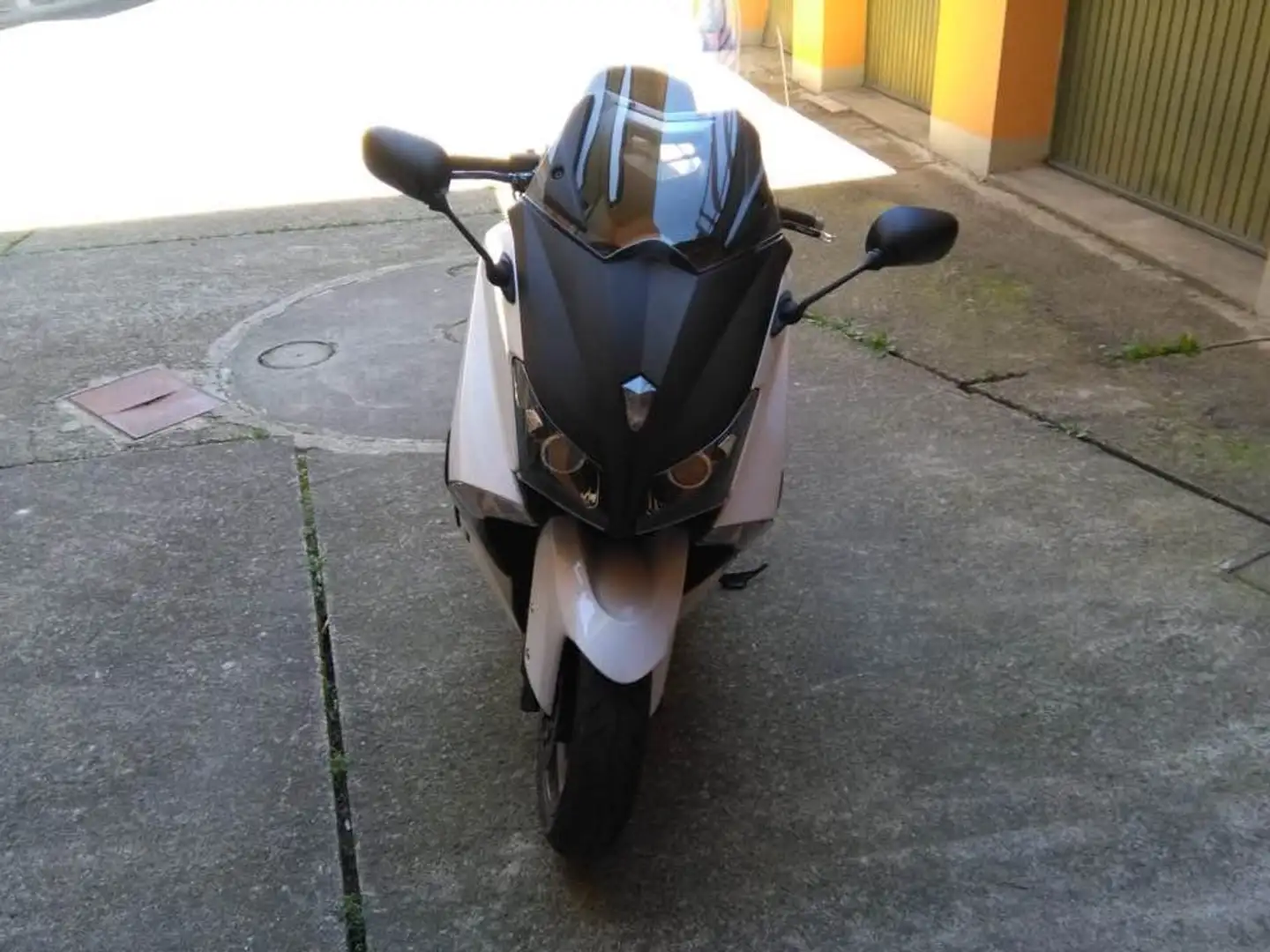 Yamaha TMAX 530 - 1