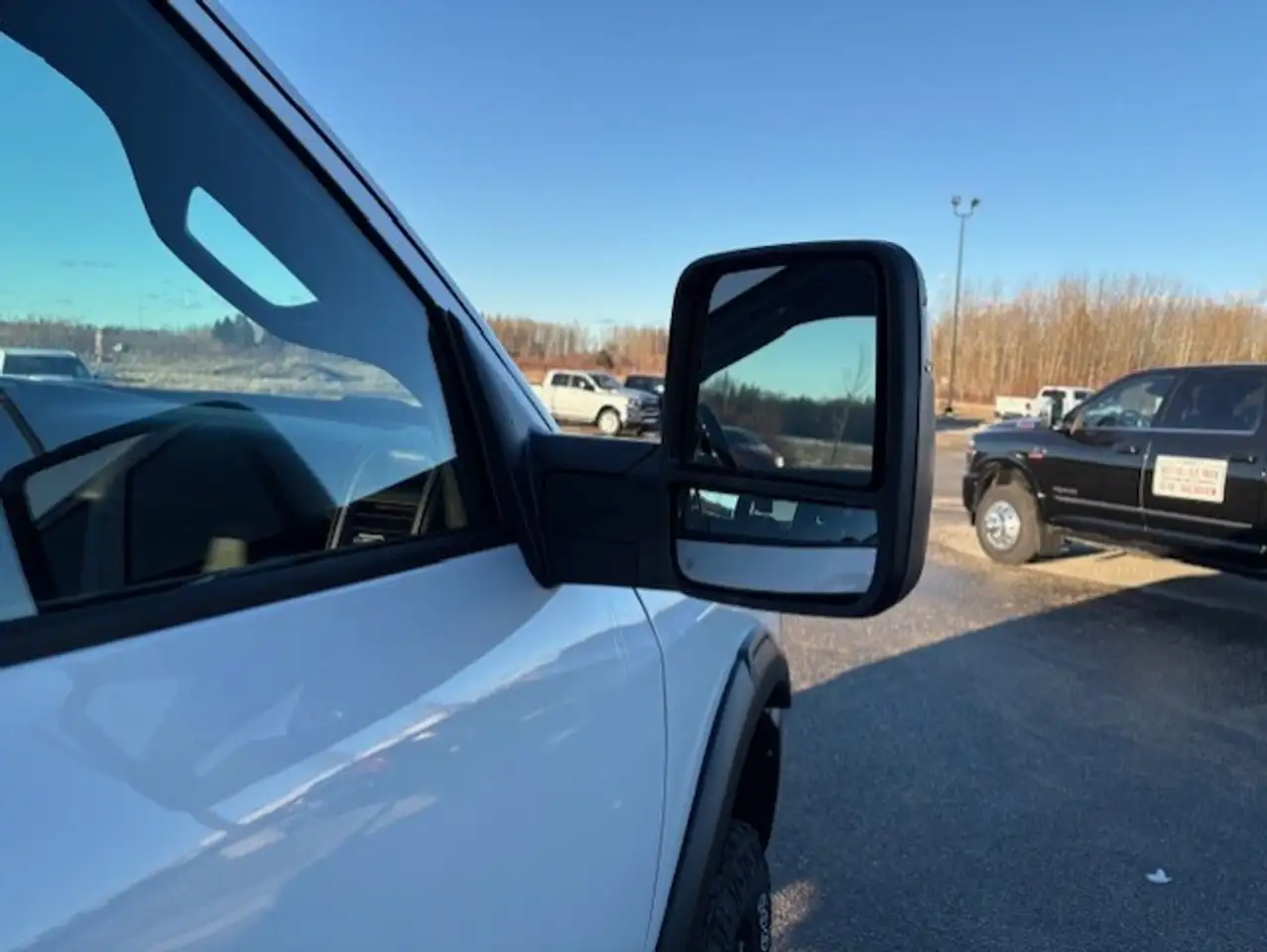RAM 2500 снимка RAM 2500