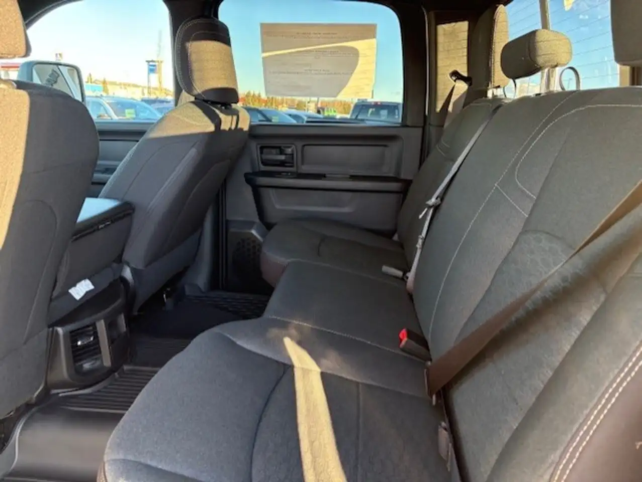 RAM 2500 снимка RAM 2500