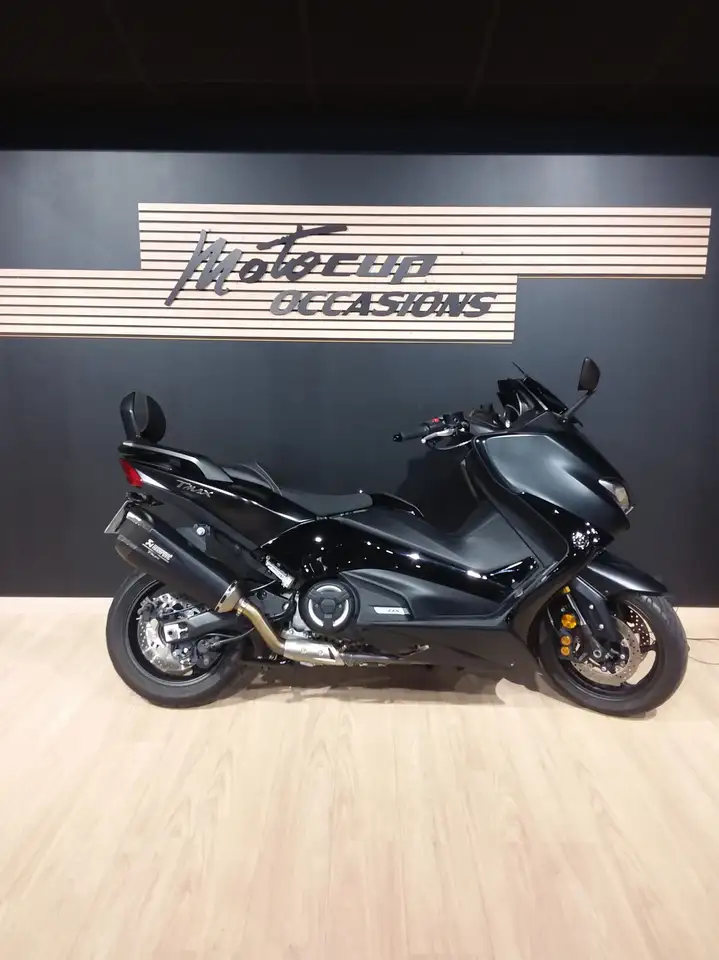 Yamaha Tmax 530