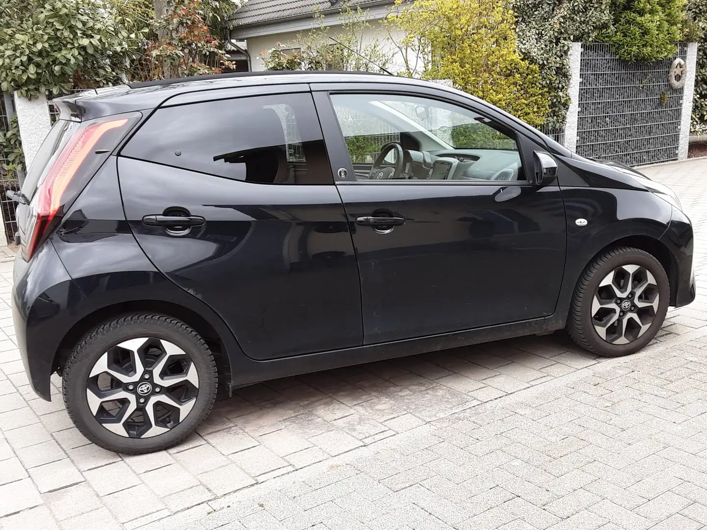 Toyota Aygo Aygo x-play Team Deutschland Schwarz - 2
