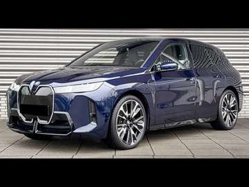 xDrive40